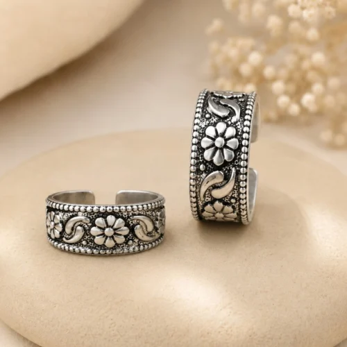 Blossom Crest Toe Ring