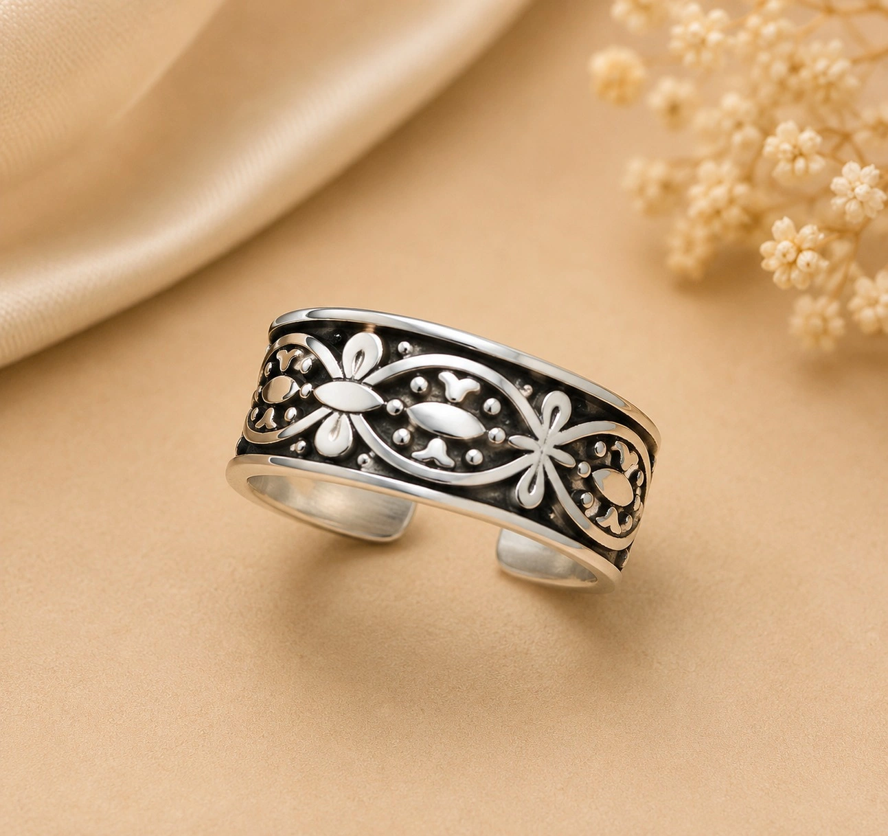 Petal Harmony Toe Ring 1